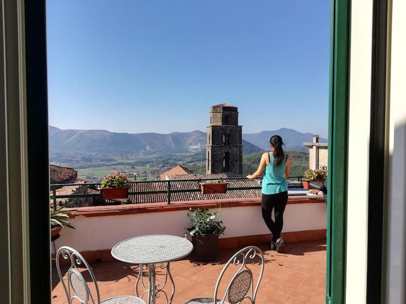 La Casa Di Astrea Bed and Breakfast Caiazzo Δωμάτιο φωτογραφία
