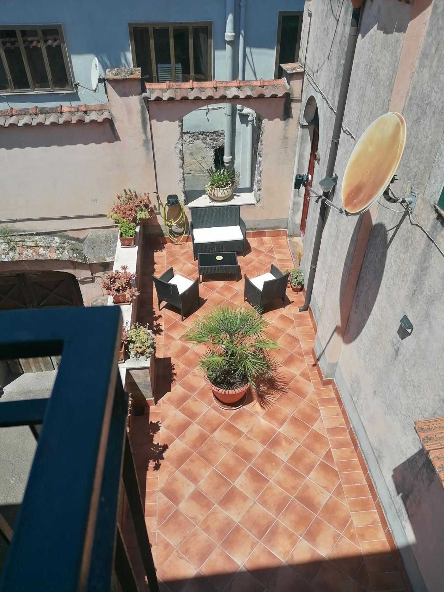 La Casa Di Astrea Bed and Breakfast Caiazzo Εξωτερικό φωτογραφία